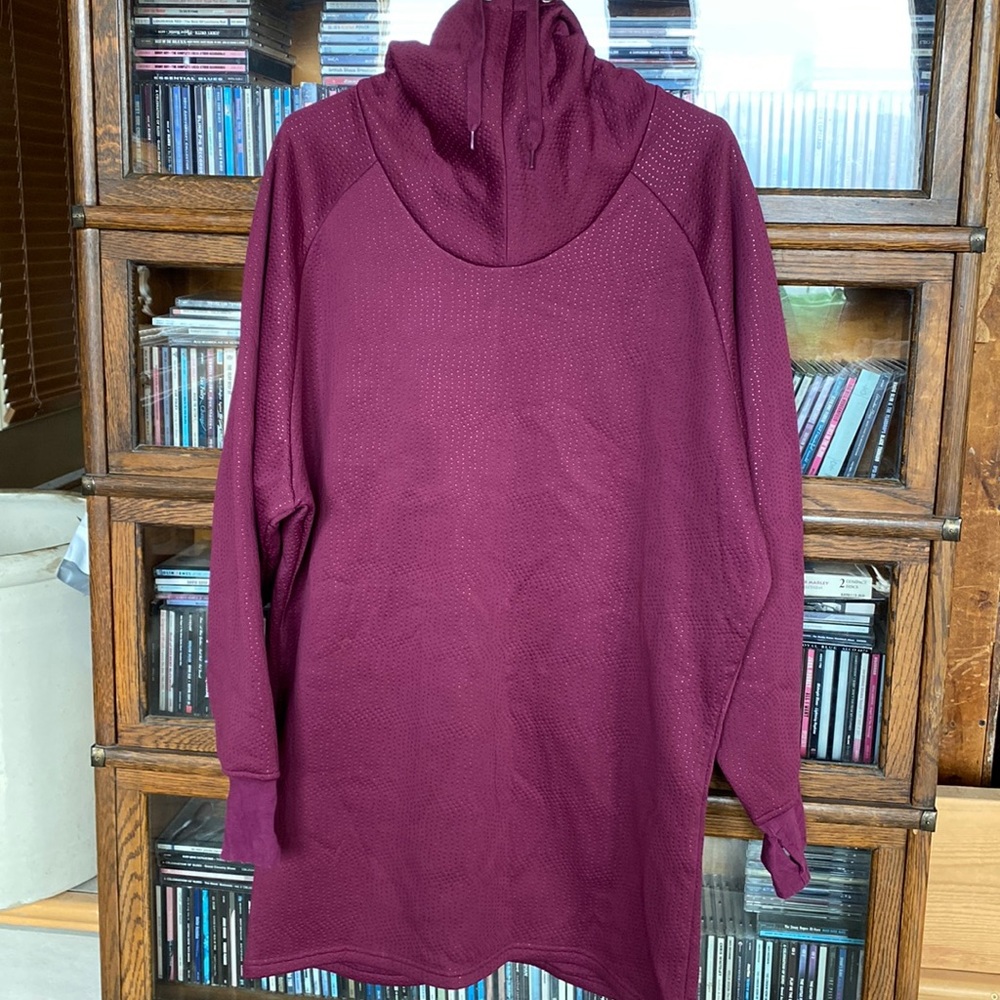 SOYBU Hooded Merlot Colour Tunic Size Large